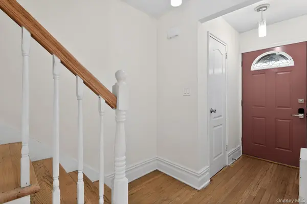 4817 Wilder AVE, Bronx, NY 10470