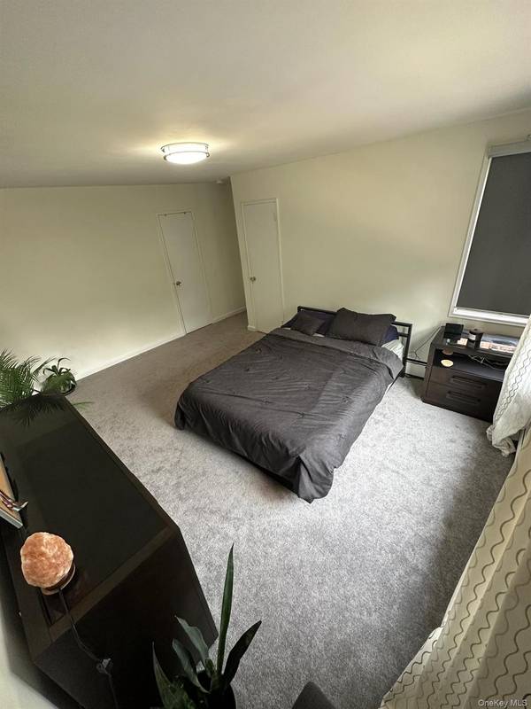 5 Oakdale MNR #B14, Suffern, NY 10901