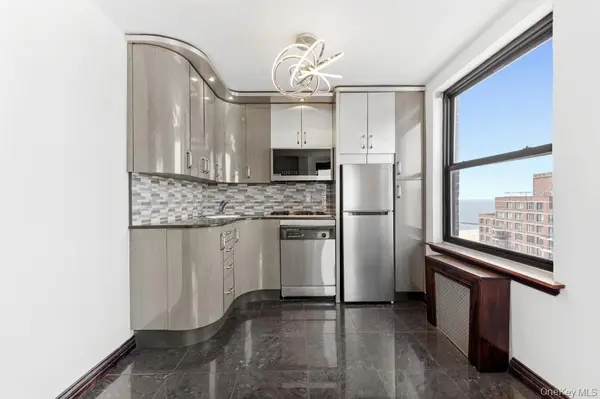 40 Brighton 1st RD #15M, Brooklyn, NY 11235