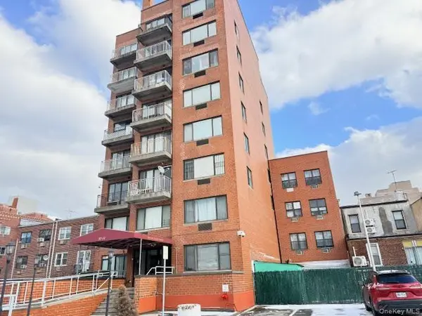 87-14 57th RD #Prof C, Elmhurst, NY 11373