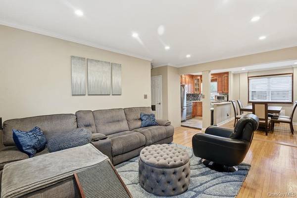 155-24 81st ST #110, Howard Beach, NY 11414
