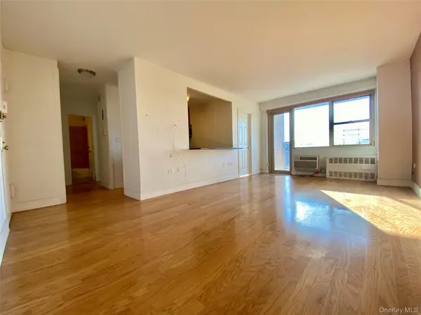 200 Cozine AVE #9K, Brooklyn, NY 11207