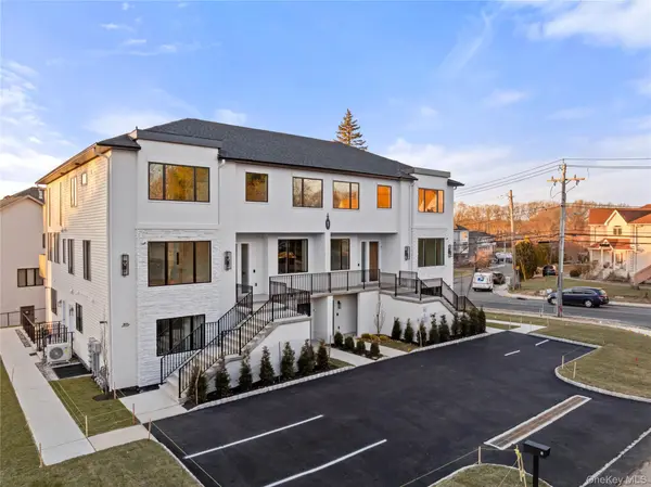 1 Dykstras WAY #201, Monsey, NY 10952