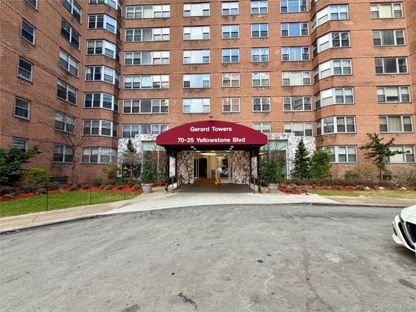 70-25 Yellowstone BLVD #3H, Forest Hills, NY 11375