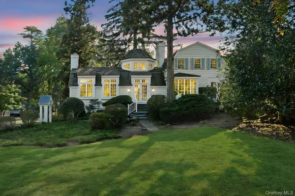 162 Kirby LN, Rye, NY 10580
