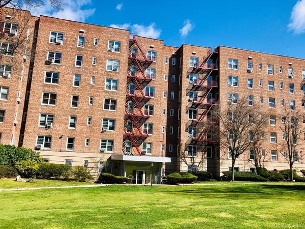 1300 Midland AVE #A-36, Yonkers, NY 10704