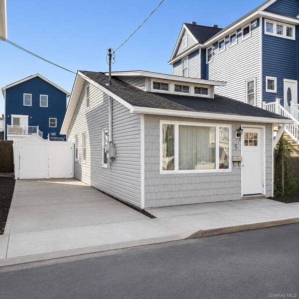 5 James ST, East Rockaway, NY 11518