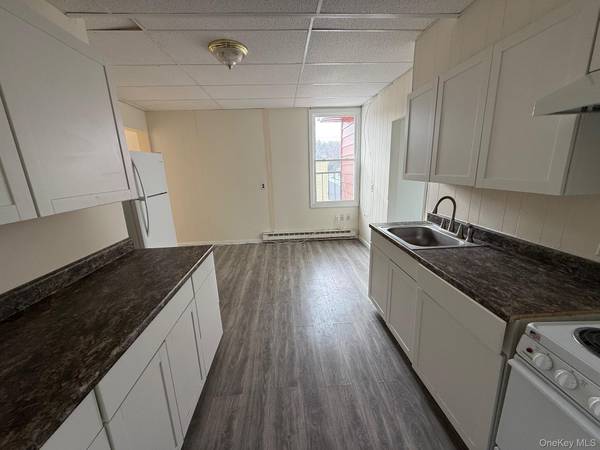 247 Hudson ST #3, Cornwall On Hudson, NY 12520