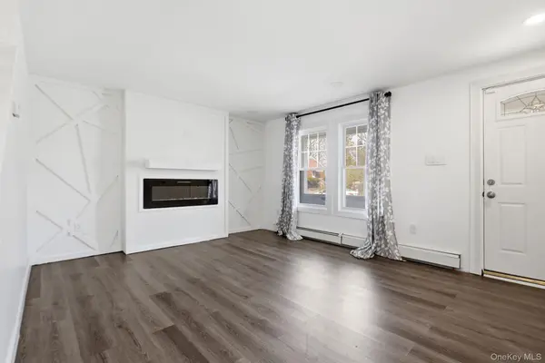 97 Maple ST, Newburgh, NY 12550