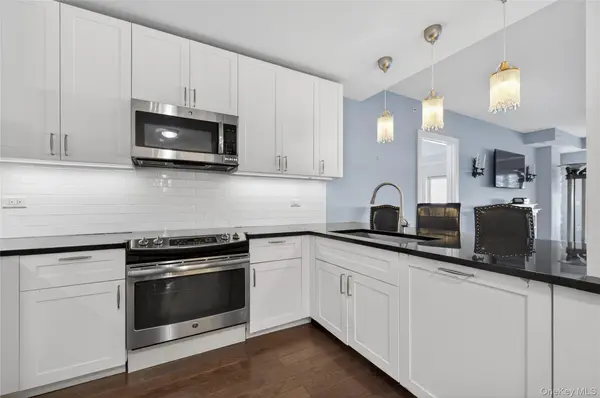 433 Main ST #103, Port Washington, NY 11050