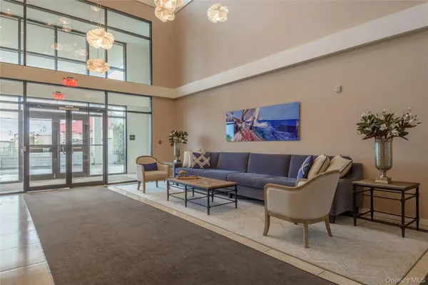 433 Main ST #103, Port Washington, NY 11050