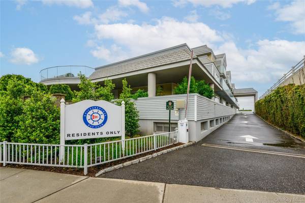 433 Main ST #103, Port Washington, NY 11050