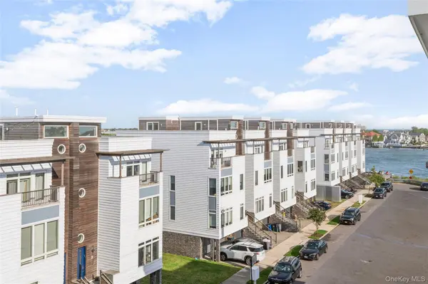 162 Beach 5th ST, Far Rockaway, NY 11691
