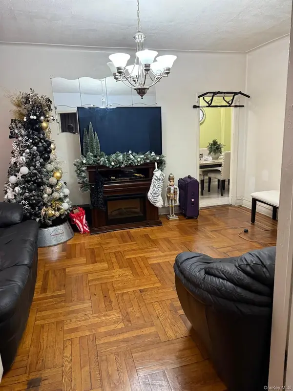 1972 Ellis AVE, Bronx, NY 10472
