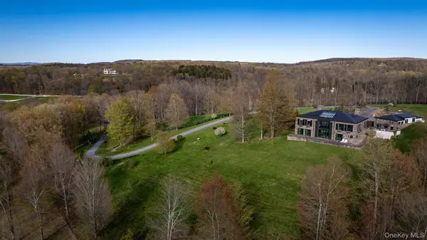 1135 Duell RD, Stanfordville, NY 12581