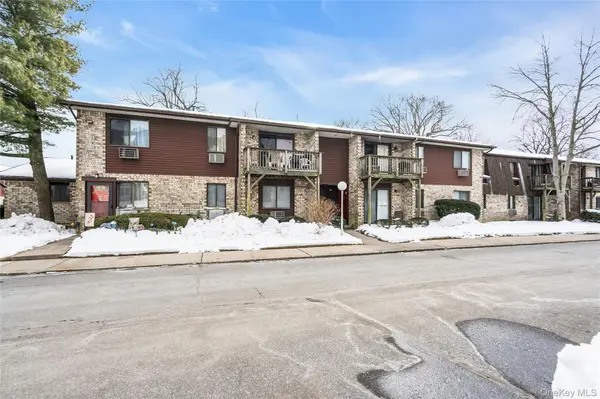 263 River AVE #16AU, Patchogue, NY 11772
