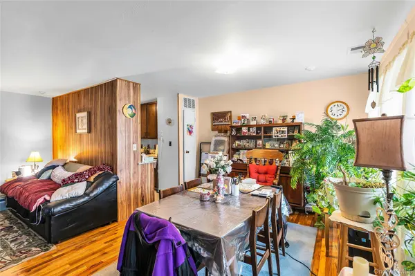280 Artist Lake DR, Middle Island, NY 11953