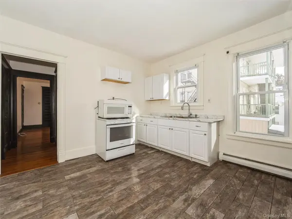 236 Mansion ST #2, Poughkeepsie, NY 12601