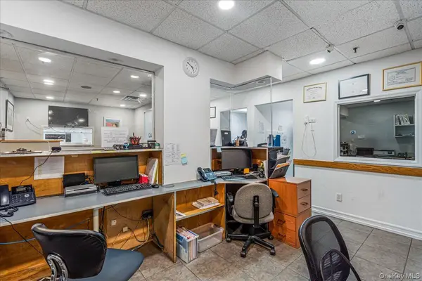Address not disclosed, Flushing, NY 11355