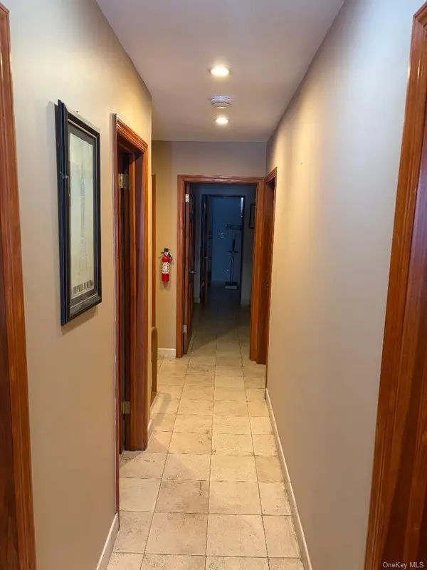 3014 31st AVE, Astoria, NY 11106