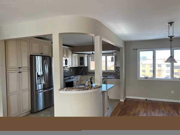 50 Florence AVE, Freeport, NY 11520