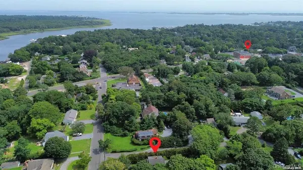 30 Vail AVE, East Quogue, NY 11942