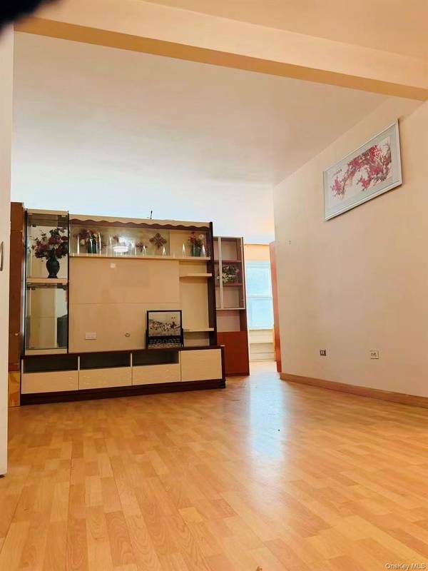 134-54 Maple AVE ##2S, Flushing, NY 11355