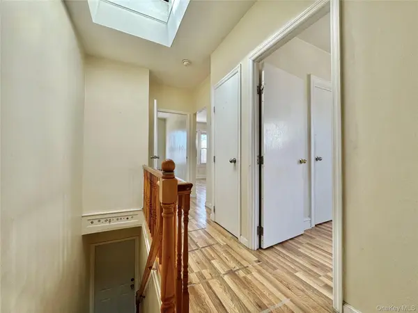 11527 122nd ST, South Ozone Park, NY 11420