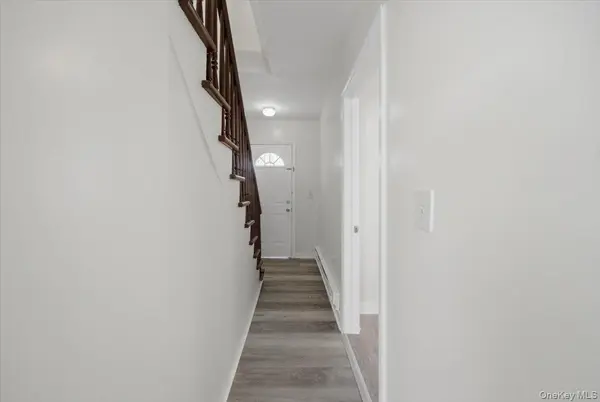 25 N Terrace AVE, Mount Vernon, NY 10550