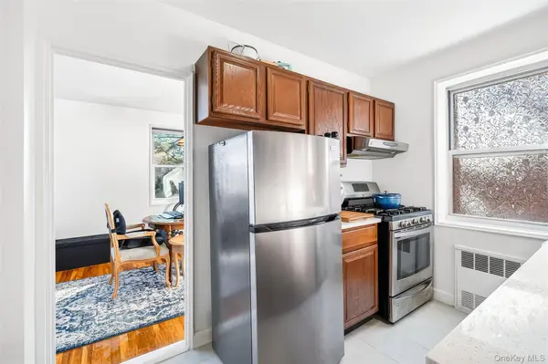 609 Palmer RD #5L, Yonkers, NY 10701