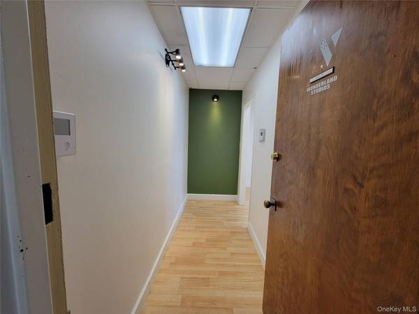 55 Market #2B, Poughkeepsie, NY 12601