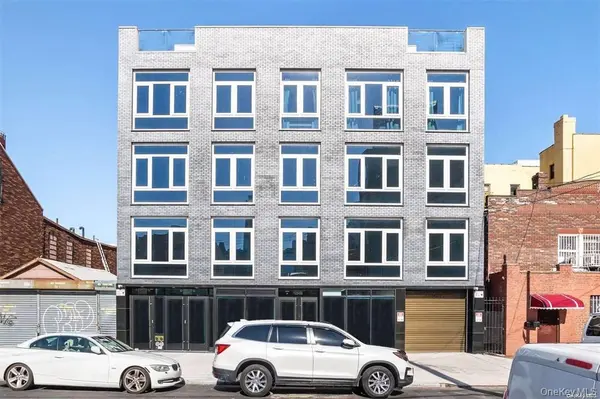 28-09 39th AVE #C, Long Island City, NY 11101