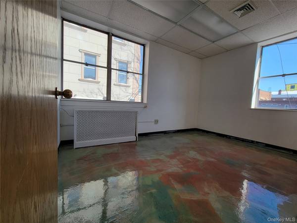 55 Market #3B, Poughkeepsie, NY 12601