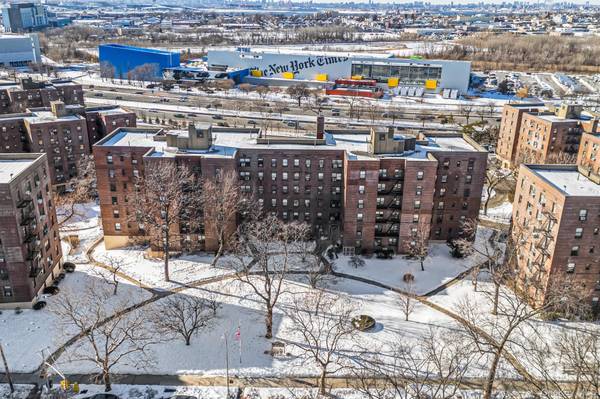 25-34 Union ST #5G, Flushing, NY 11354