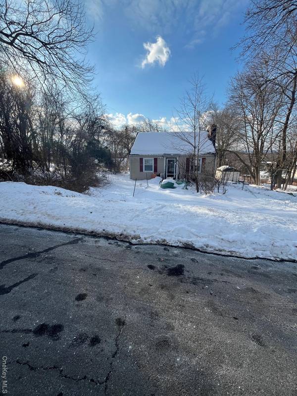22 New York AVE, Congers, NY 10920