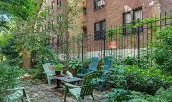 34-24 82nd. ST #1N, Jackson Heights, NY 11372
