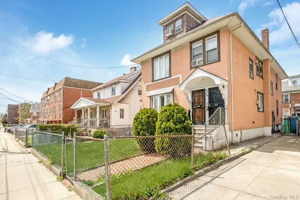 42-28 159th ST, Flushing, NY 11358