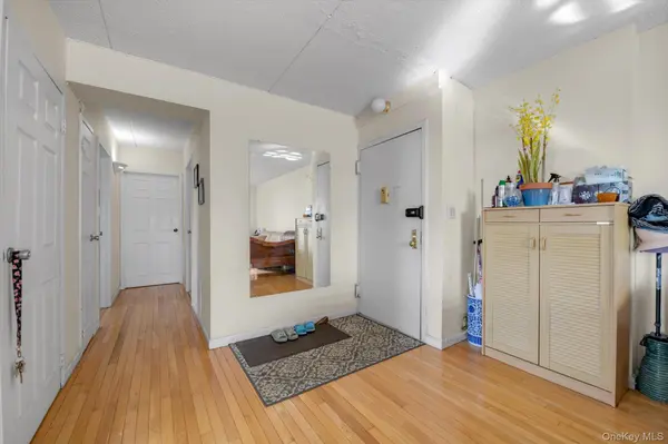 14477 Roosevelt AVE #5C, Flushing, NY 11354
