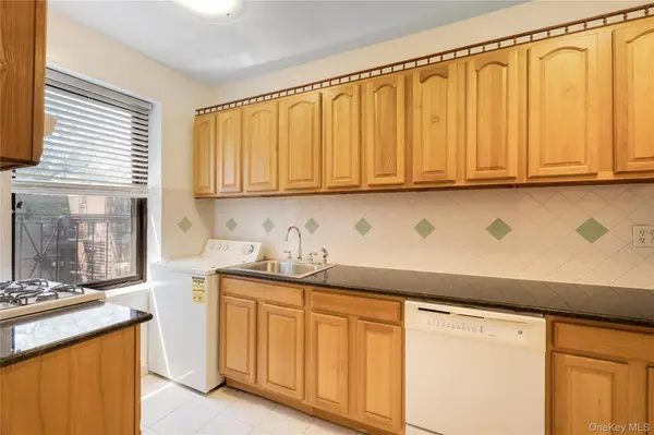 76-12 Ditmars BLVD #B3, East Elmhurst, NY 11370