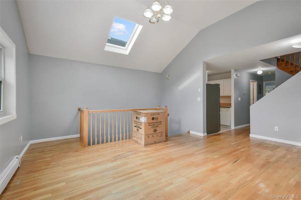 3546 Huguenot AVE #2nd Floor, Bronx, NY 10475