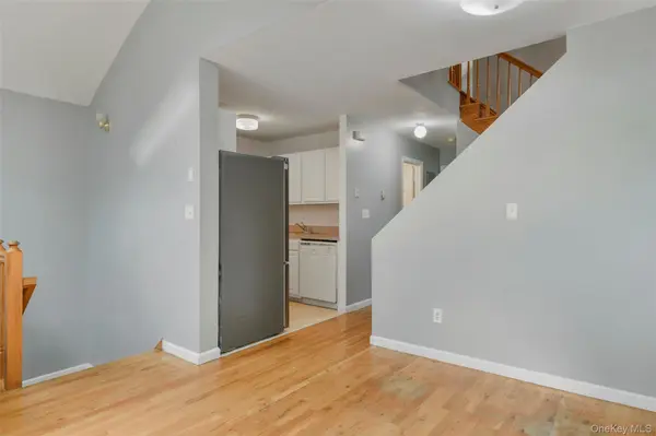 3546 Huguenot AVE #2nd Floor, Bronx, NY 10475