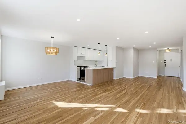 86-11 151st AVE #4H, Howard Beach, NY 11414