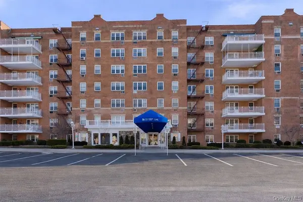 86-11 151st AVE #4H, Howard Beach, NY 11414