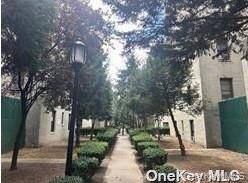 21-05 33 ST #5F, Astoria, NY 11101