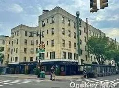 21-05 33 ST #5F, Astoria, NY 11101