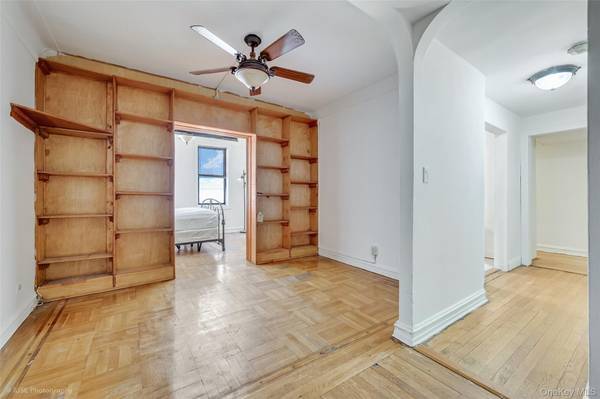 47-20 42nd ST #1B, Sunnyside, NY 11104