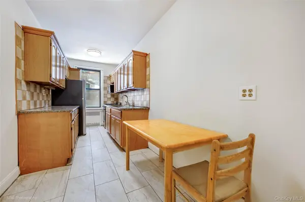 47-20 42nd ST #1B, Sunnyside, NY 11104