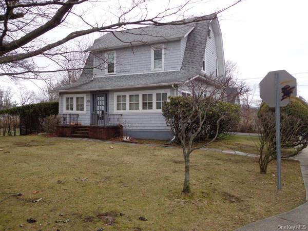 208 Saddle River RD, Monsey, NY 10952