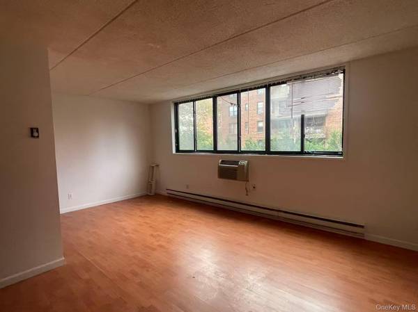 137-77 45th AVE #3P, Flushing, NY 11355