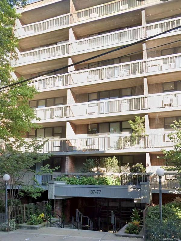137-77 45th AVE #3P, Flushing, NY 11355